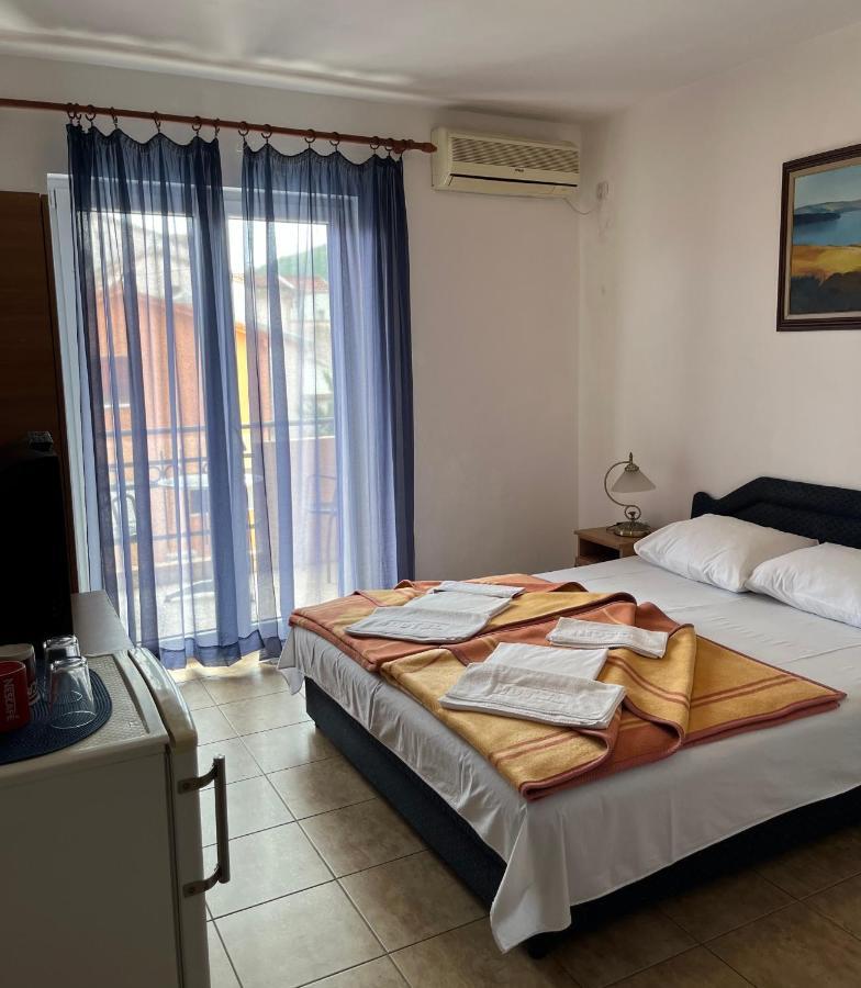 Apartmani Goran I Jelena Zec Budva Exterior photo